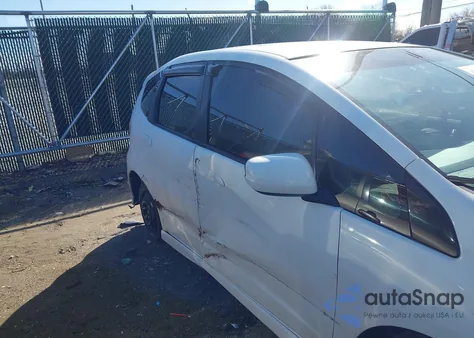 2010 Honda Fit Sport z USA, uszkodzony, nr VIN JHMGE8H42AC024661